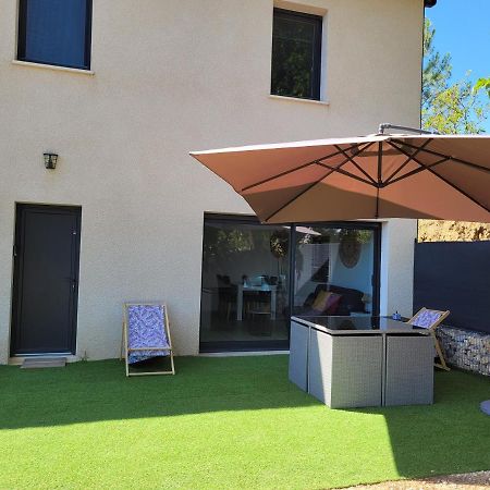 Appartement Tout Equipe En Rez-De-Jardin Entre Gard Et Ardeche Saint-Julien-de-Peyrolas Zewnętrze zdjęcie