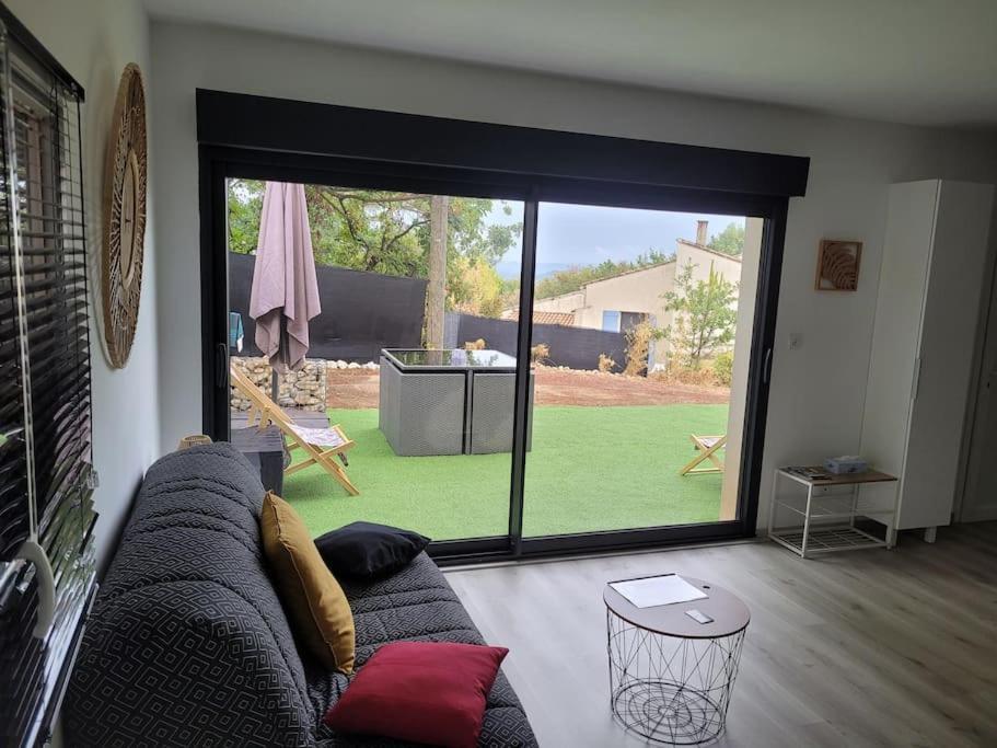 Appartement Tout Equipe En Rez-De-Jardin Entre Gard Et Ardeche Saint-Julien-de-Peyrolas Zewnętrze zdjęcie