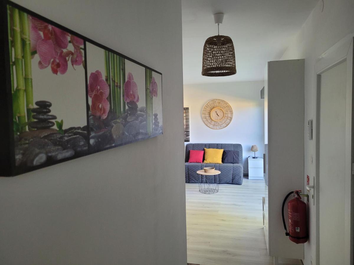 Appartement Tout Equipe En Rez-De-Jardin Entre Gard Et Ardeche Saint-Julien-de-Peyrolas Zewnętrze zdjęcie