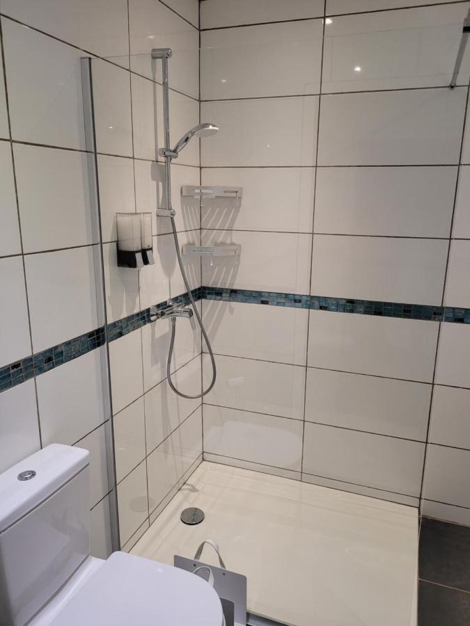 Appartement Tout Equipe En Rez-De-Jardin Entre Gard Et Ardeche Saint-Julien-de-Peyrolas Zewnętrze zdjęcie